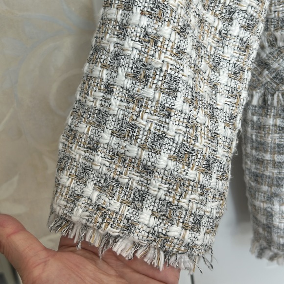 Ann Taylor Tweed Long Blazer with Fringed Edges and Front Patch Pockets. EUC - Picture 6 of 11